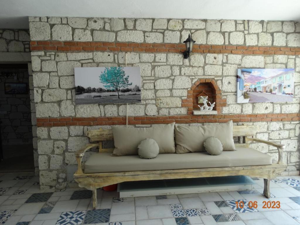 Surya Butik Hotel Alacati Exterior photo
